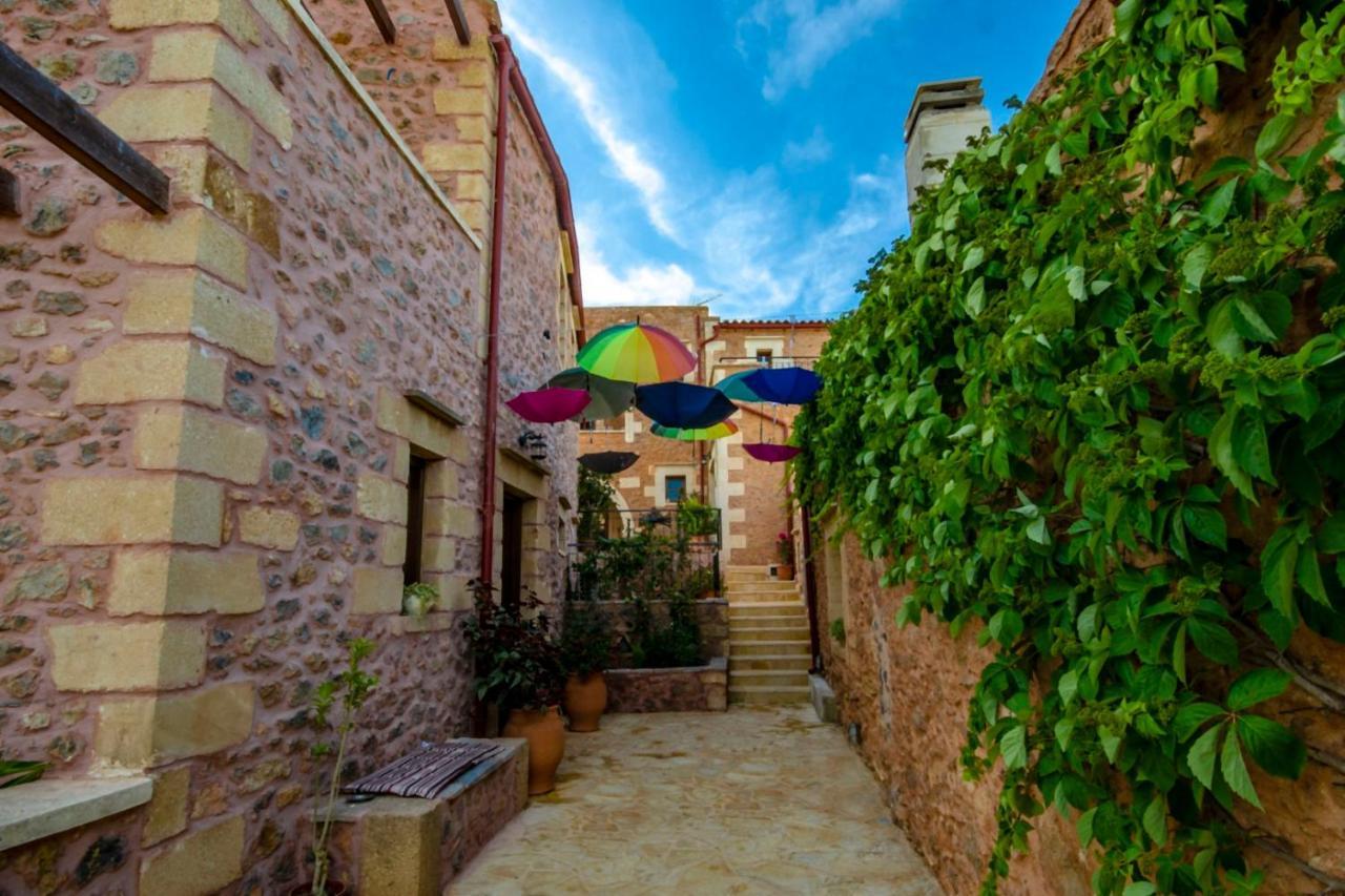 Astrátigos Aretaki Villas מראה חיצוני תמונה