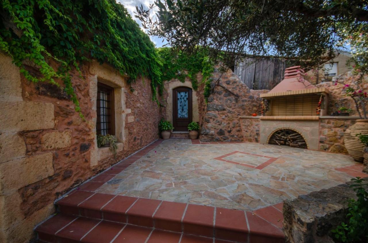 Astrátigos Aretaki Villas מראה חיצוני תמונה