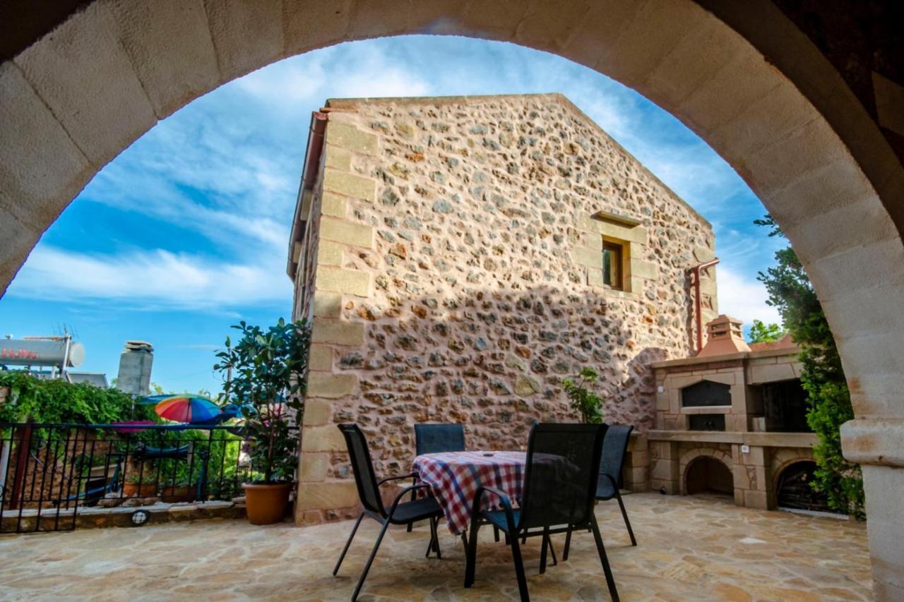 Astrátigos Aretaki Villas מראה חיצוני תמונה
