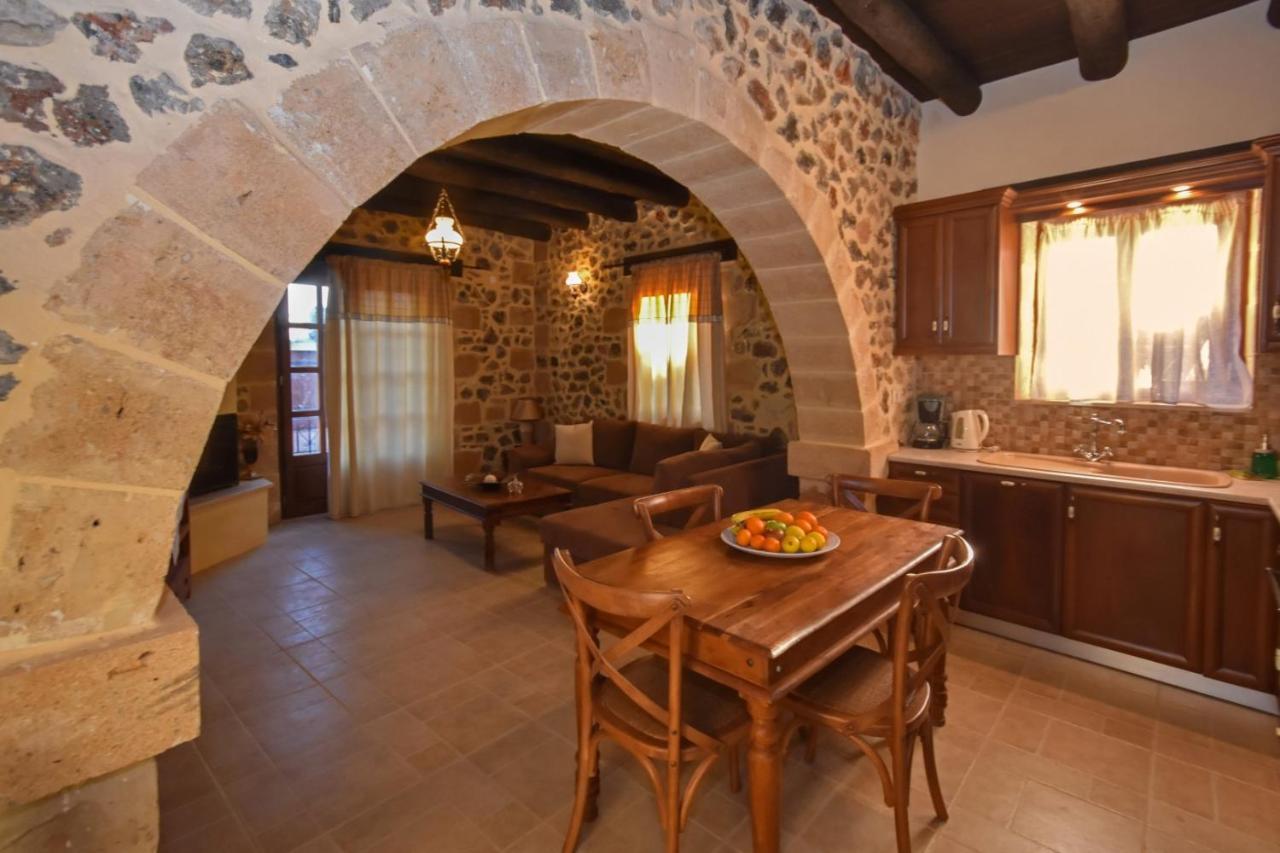 Astrátigos Aretaki Villas מראה חיצוני תמונה