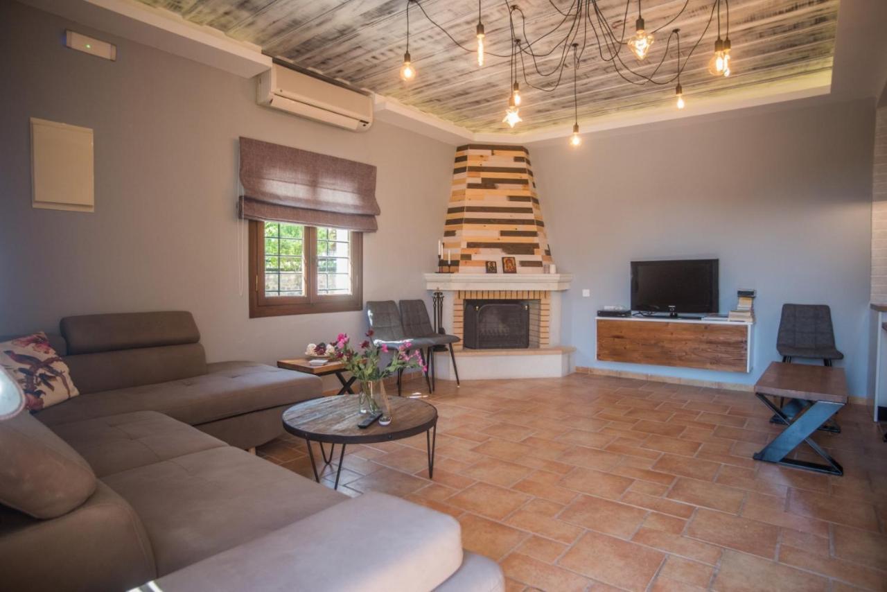 Astrátigos Aretaki Villas מראה חיצוני תמונה