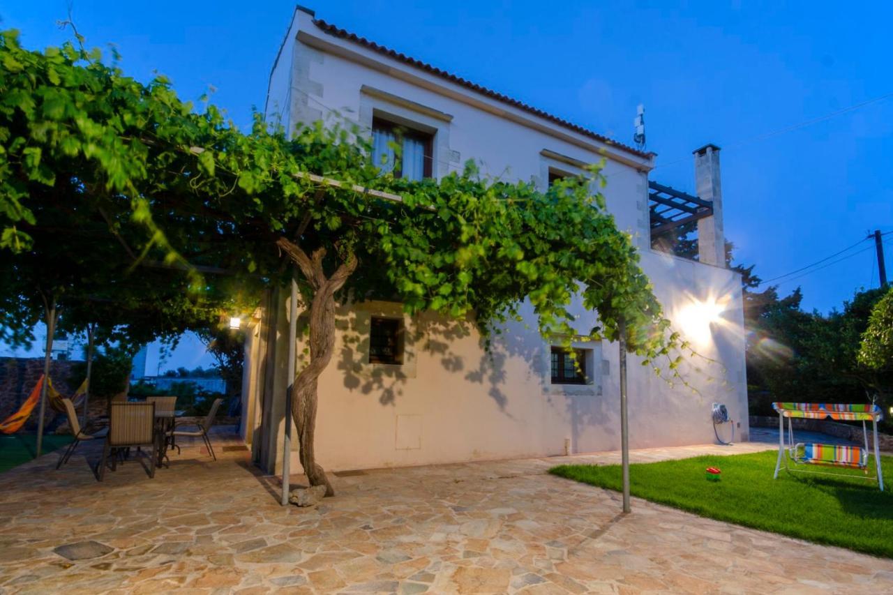 Astrátigos Aretaki Villas מראה חיצוני תמונה